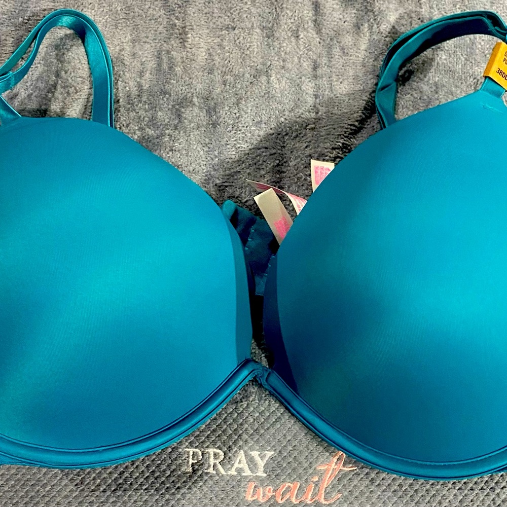 Victoria’s Secret Pink Bra